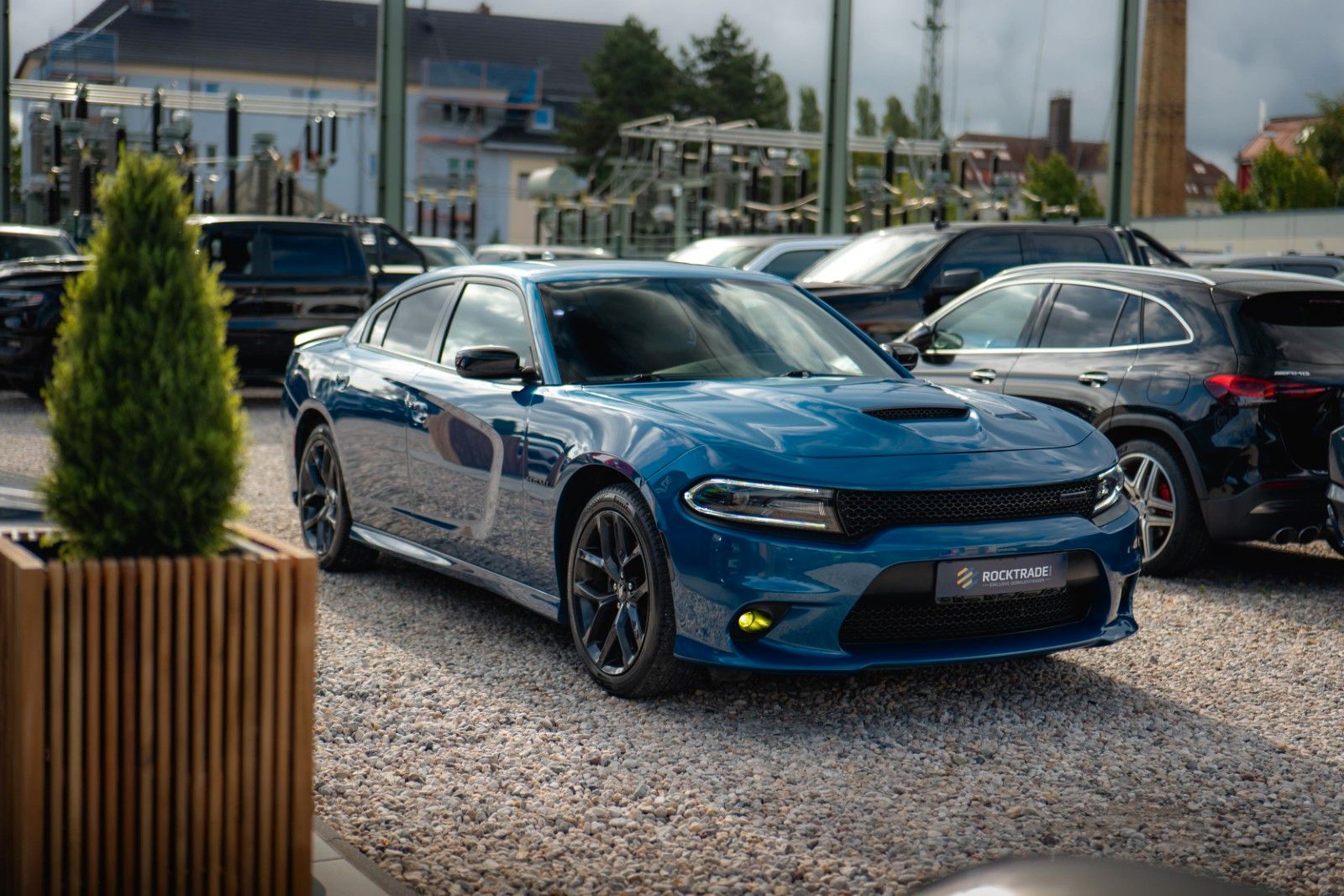 Fahrzeugabbildung Dodge Charger 5.7 V8 HEMI R/T Night-Paket Performance