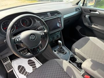 Volkswagen Tiguan - 9