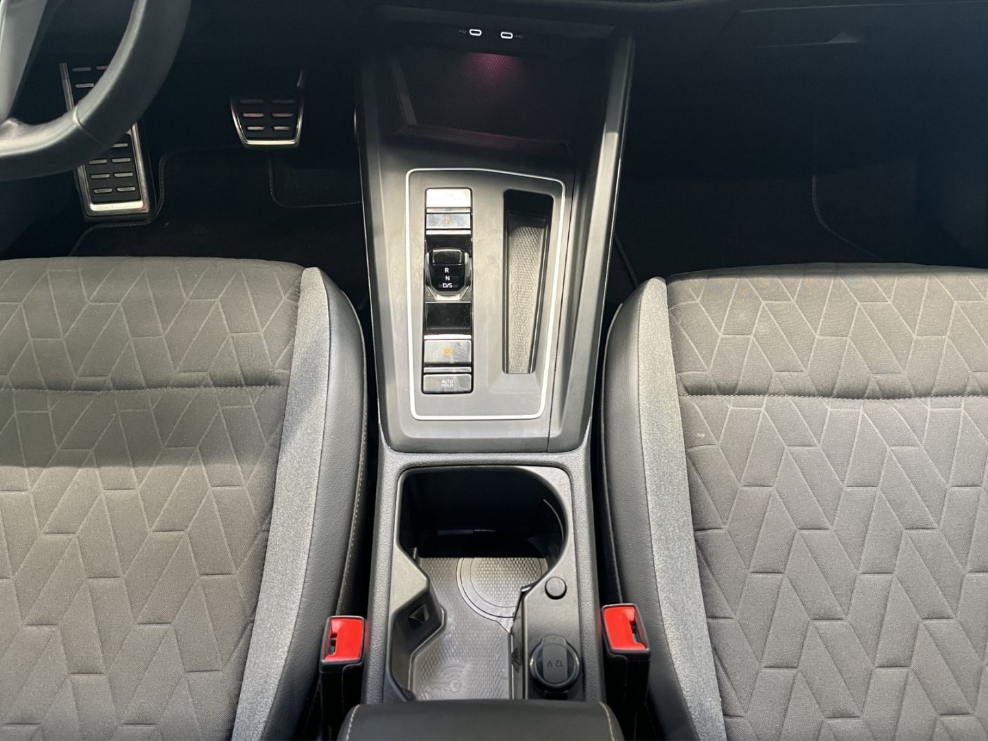 Volkswagen Golf - Bild 13