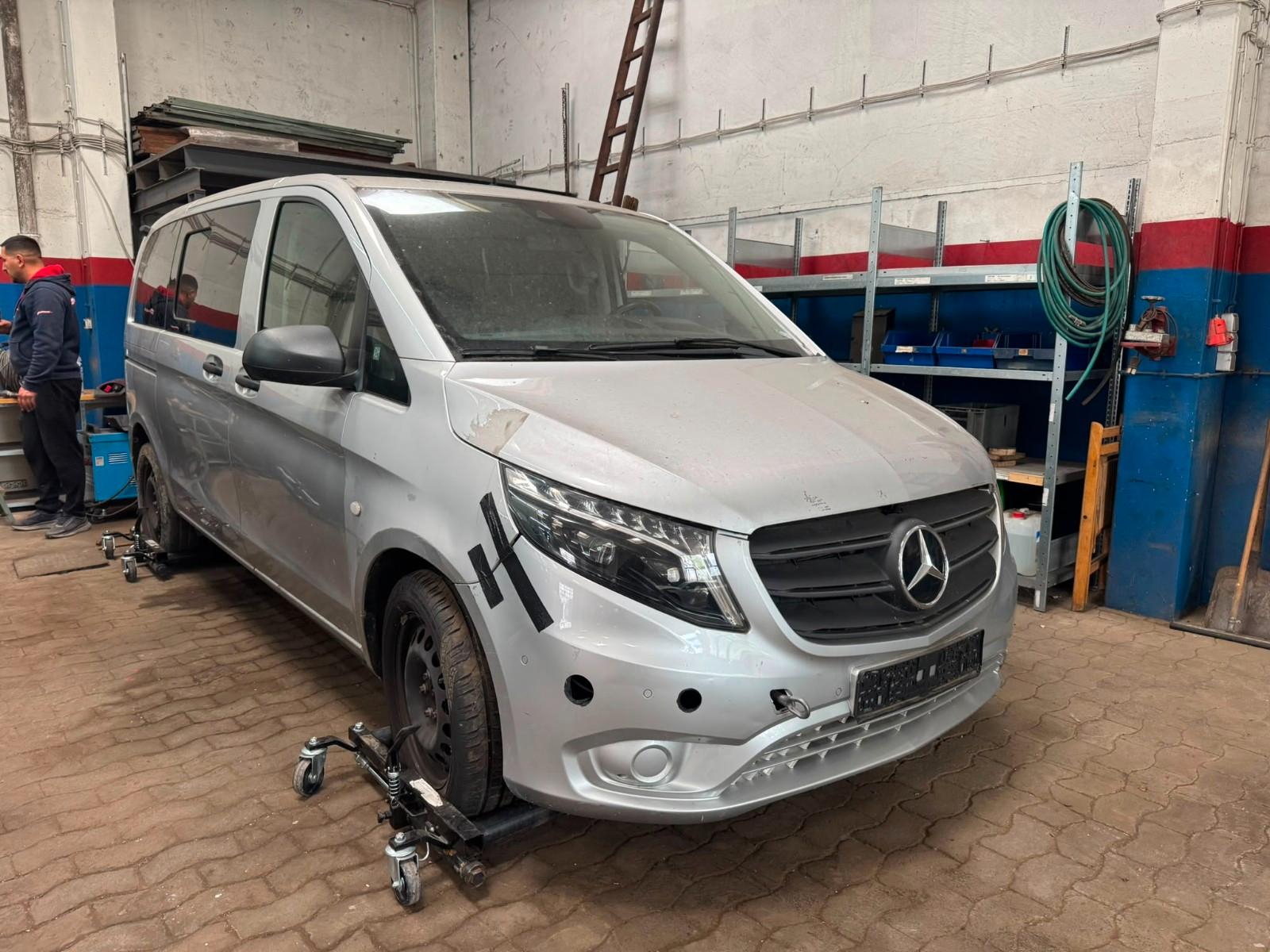 Mercedes-Benz Vito 119 CDI Tour.  PRO* EX POLIZEI Fahrzeug