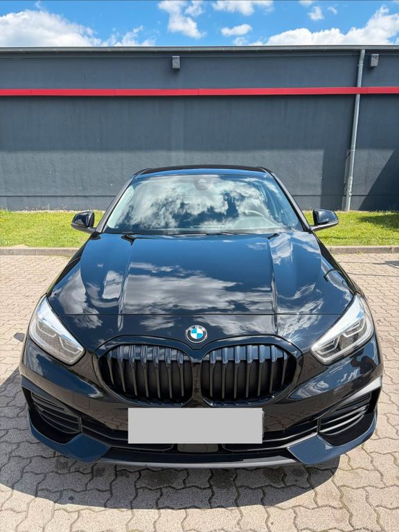 Image of BMW 118