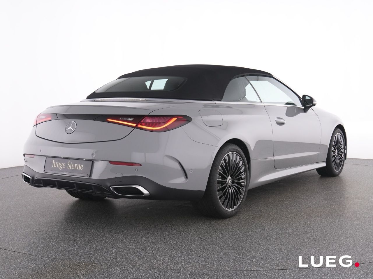 Mercedes-Benz CLE 200 Cabrio AMG+NavP+DLIGHT+Mem+AHK+Night+360 imagem 3