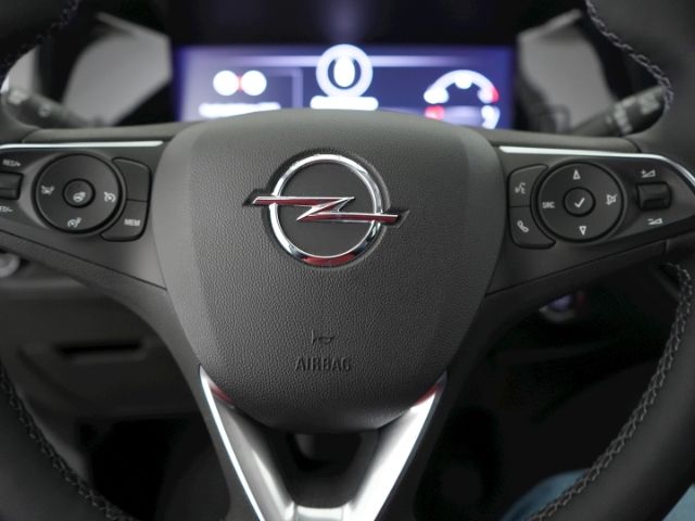 Grandland GS+LED LICHT+NAVI+360 GRAD KAMERA+SITZ