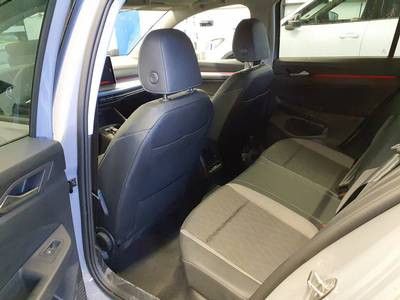 Volkswagen Golf - Bild 9