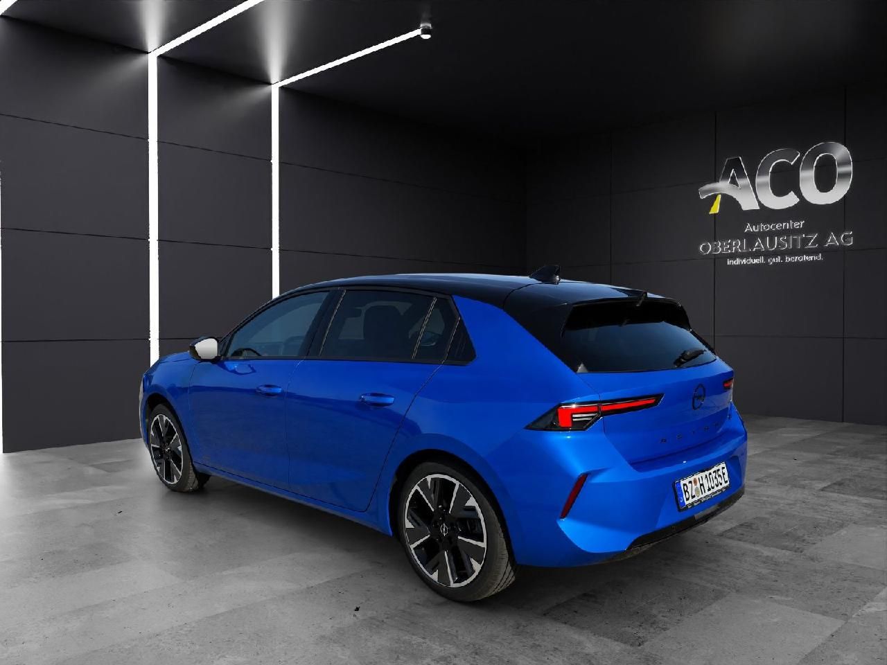 Opel Astra L Lim. 5-trg. Electric GS imagem 3