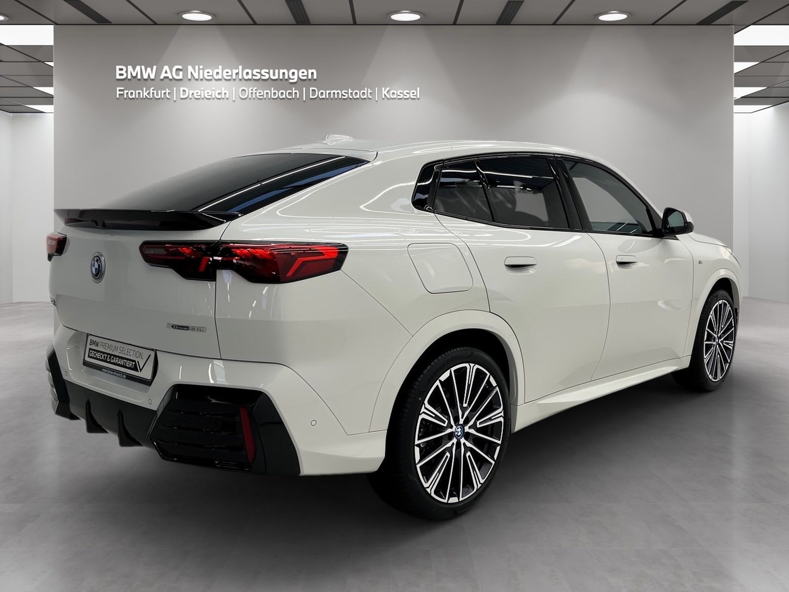 BMW iX2 - Bild 4