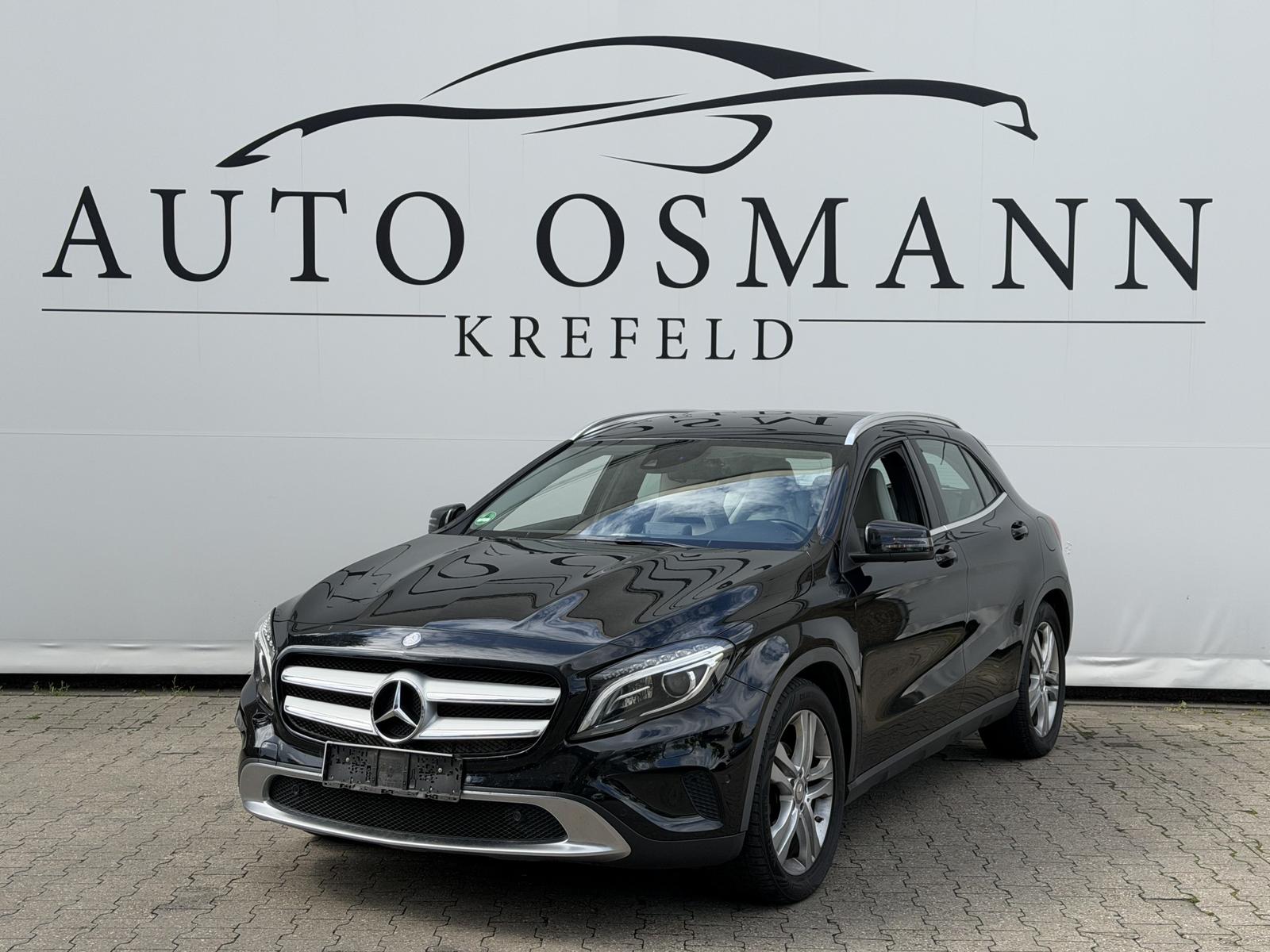 Mercedes-Benz GLA 220 CDI 4Matic 7G-DCT Urban / PDC V+H