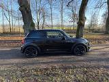 MINI Cooper S Cabrio JCW Trim HU/AU neu 8-fach bereif - MINI Cooper S JCW Trim Gebrauchtwagen