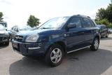 Hyundai TUCSON 2.0 GLS (2WD) KLIMATR SHZ ALU - Hyundai TUCSON: Gls