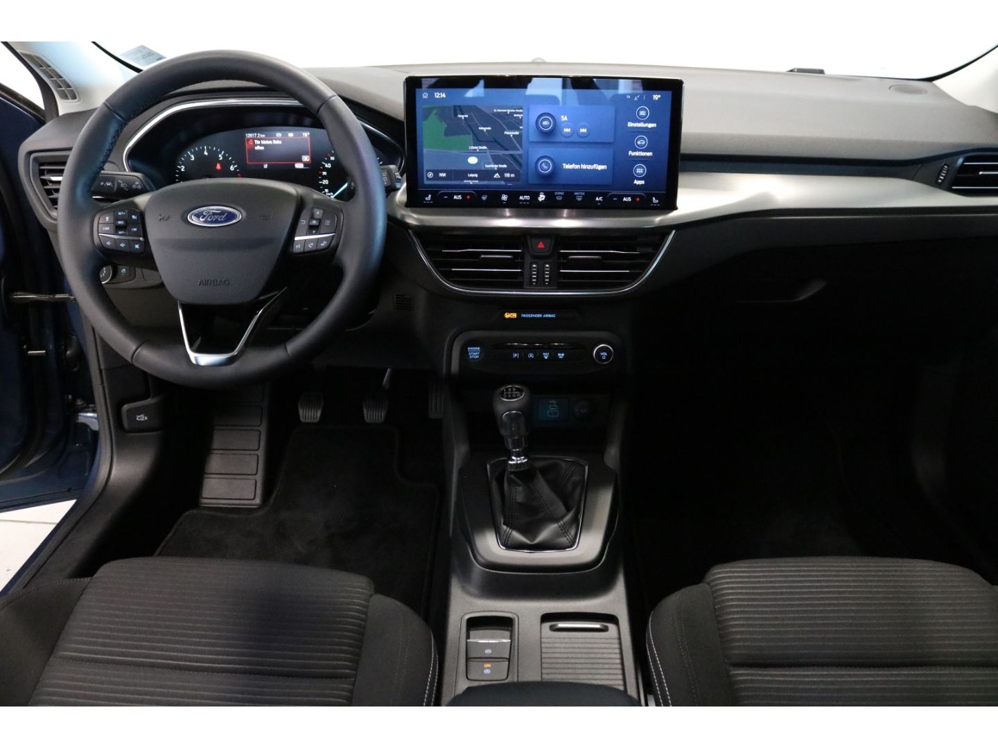Fahrzeugabbildung Ford Focus Turnier Titanium Tempomat SpurhalteASS LED