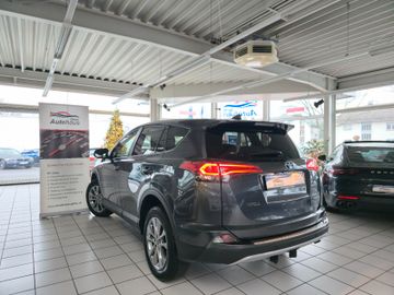 Toyota RAV 4 - 3