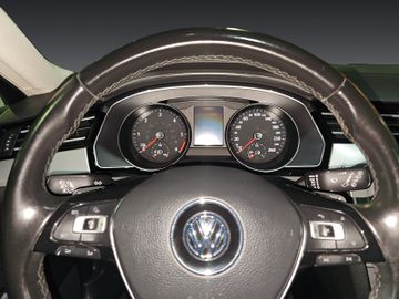 Volkswagen Passat Variant - 12
