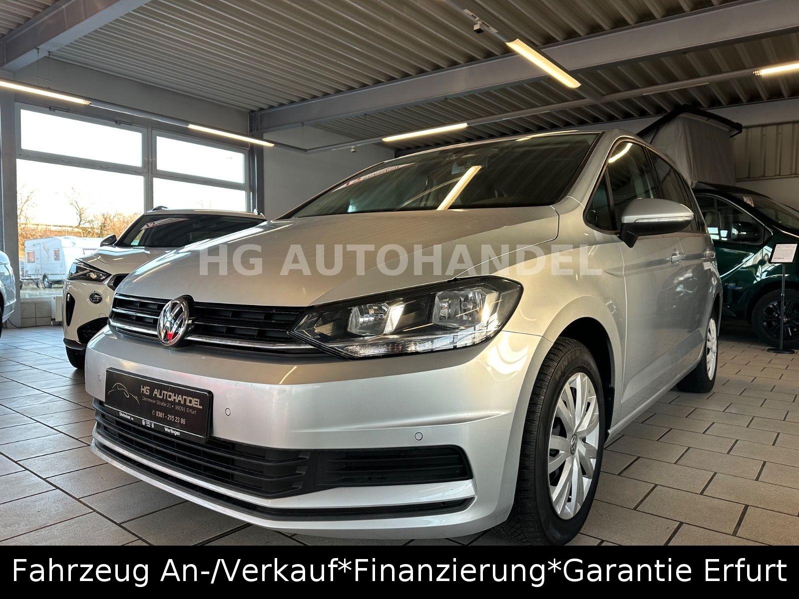 Volkswagen Touran 289€/mtl. KM107.000 Navi KlimaAuto
