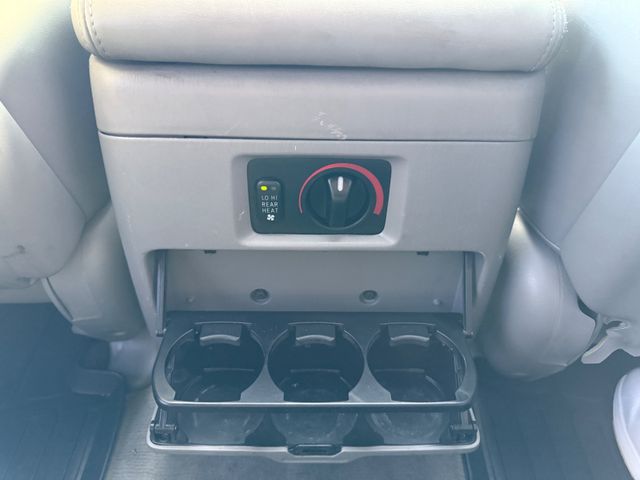 Toyota Land Cruiser  100 V8 Executive