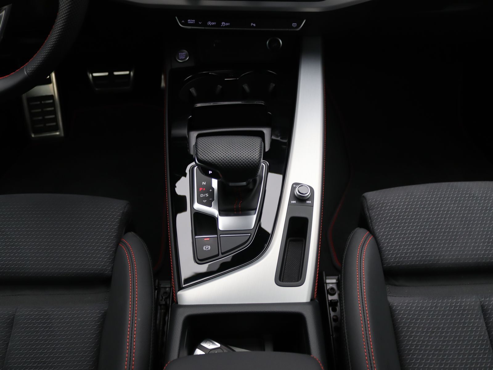 Audi A4 - Bild 12