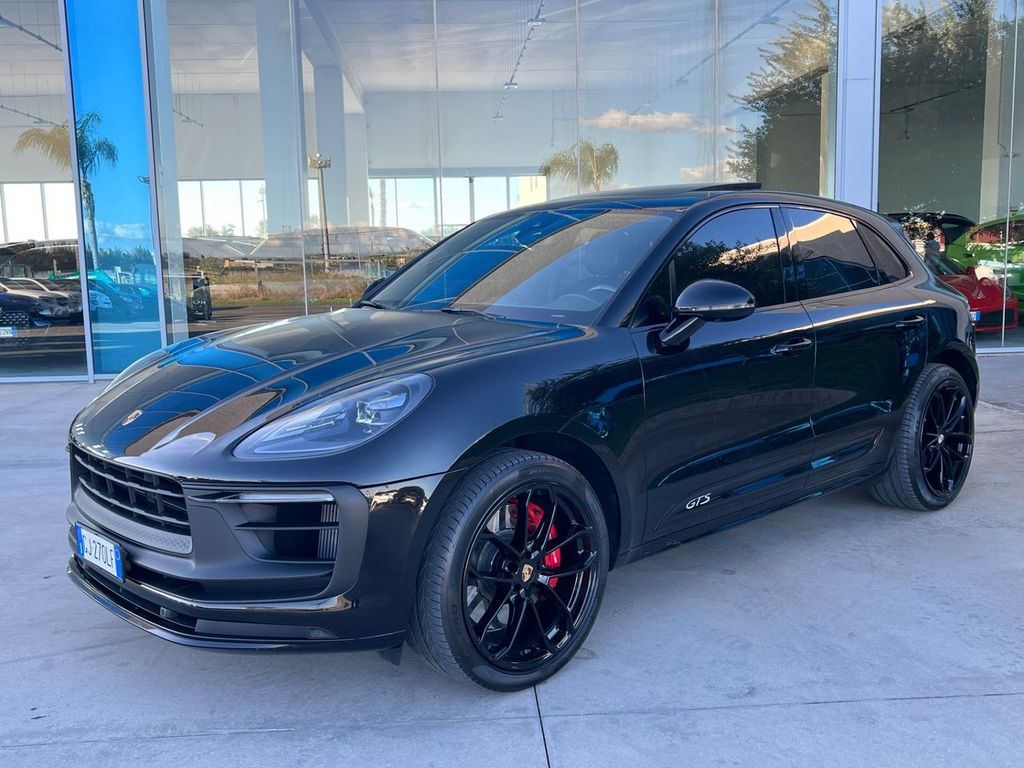 Image of Porsche Macan