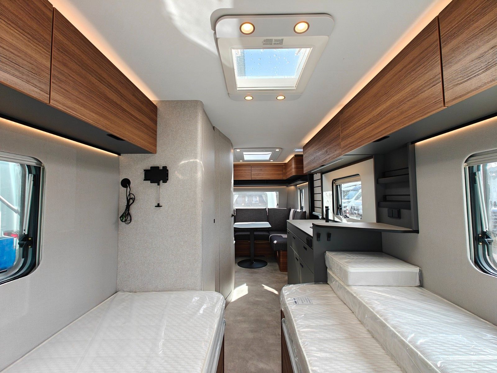 Fahrzeugabbildung HYMER / ERIBA / HYMERCAR Novaline 495 - MESSE-NEUHEIT 2026! -