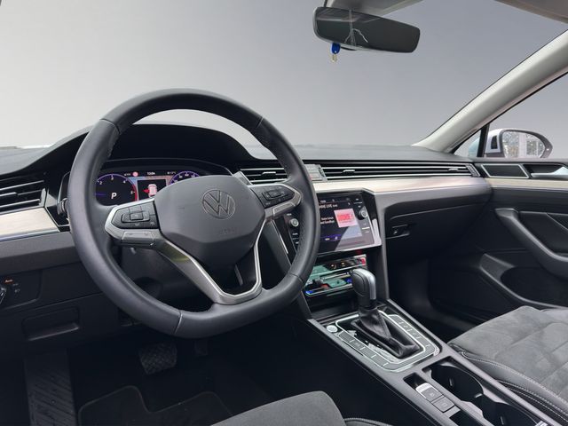 Passat Variant 2.0 TDI Elegance DSG MATRIX-LED