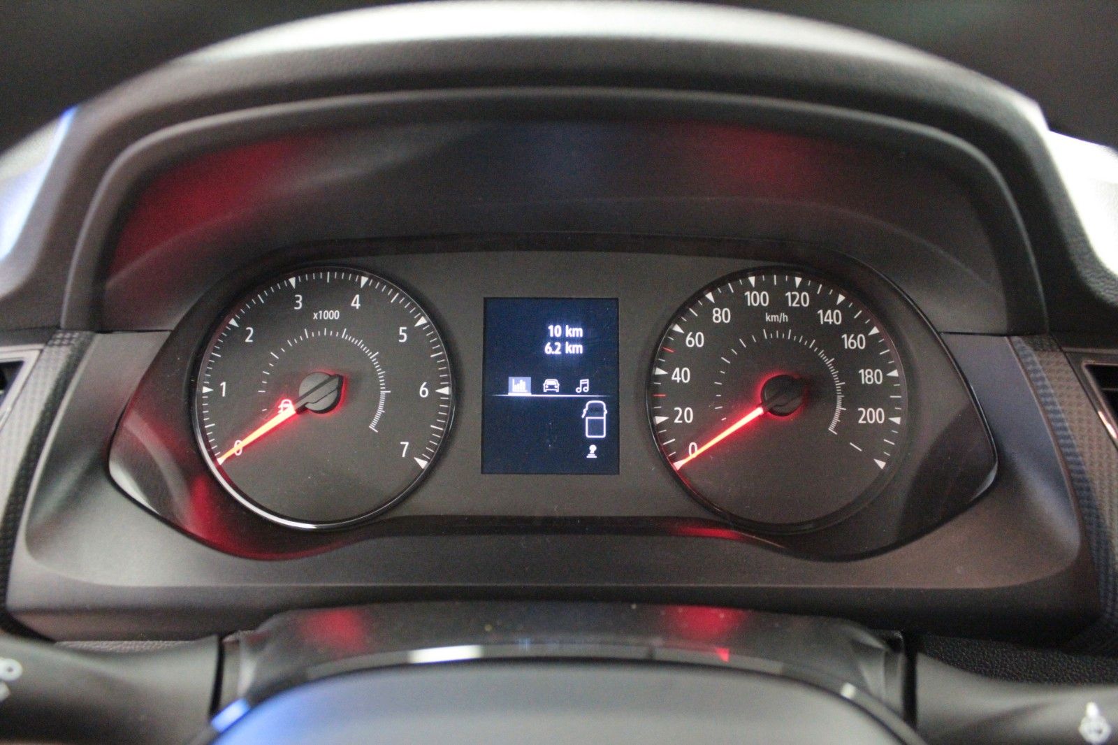 Fahrzeugabbildung Renault Kangoo Rapid Tce 100 Start *Klima*
