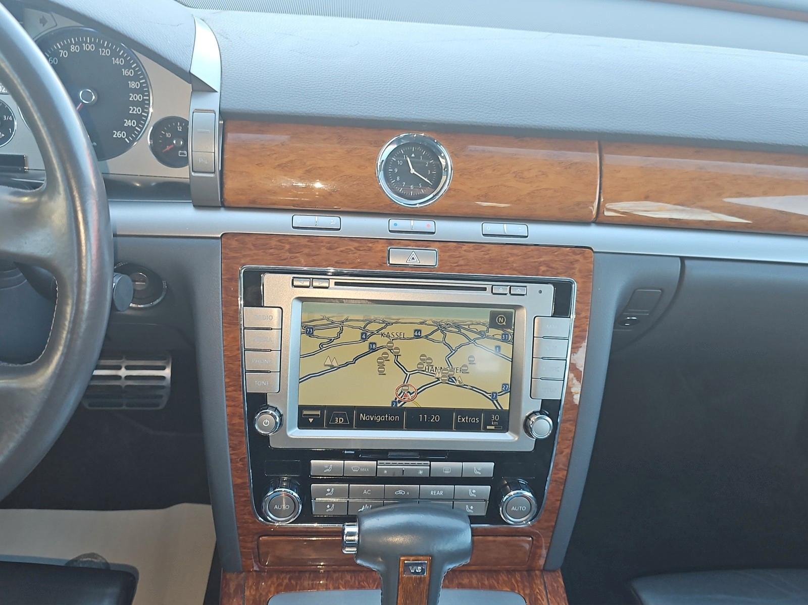 Volkswagen Phaeton V6 3.0 TDI 4MOTION Exclusive+ACC+LED