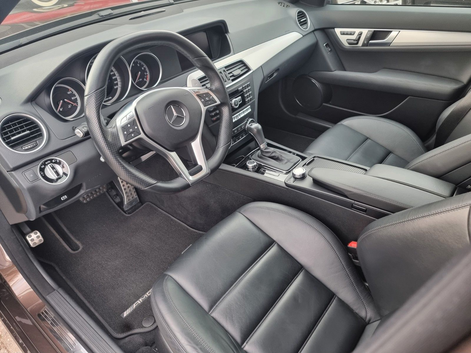 Fahrzeugabbildung Mercedes-Benz C 63 T AMG Designo/BRD/Erstlack/MB-Historie/1A