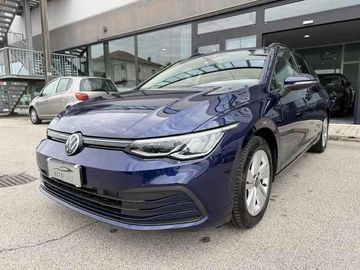 Volkswagen Golf - 1