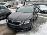 Skoda Octavia Combi Soleil - Skoda Octavia SOLEIL mit Diesel-Antrieb