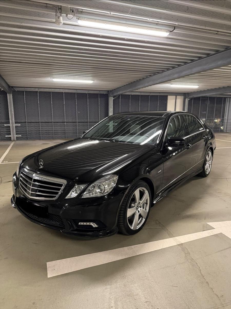 Mercedes-Benz E 300