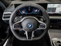 BMW 330 - Vorschau Bild 11