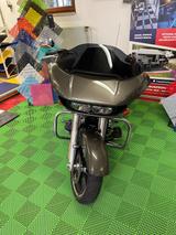 Harley-Davidson Road Glide - Harley-Davidson Motorräder in Augsburg