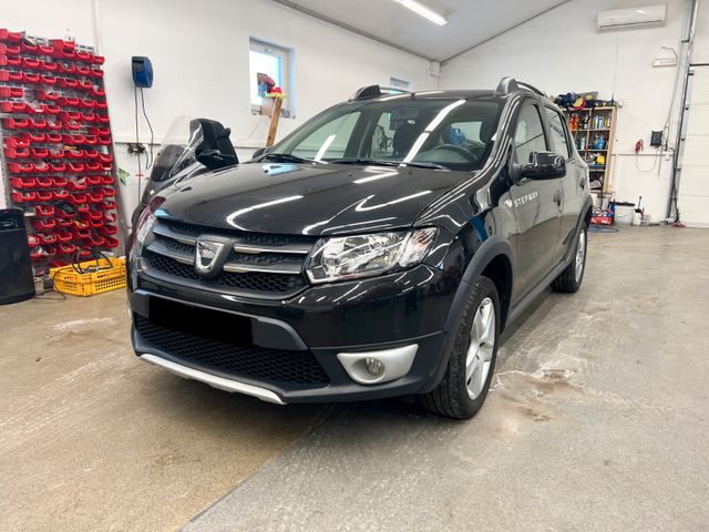 Dacia Sandero II Stepway Prestige NAVI/KLIMA/PDC/TEMPO