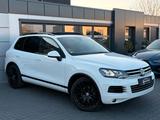 Volkswagen Touareg 3.0 V6 TDI BMT Edition X Aut.*Navi*AHK* - Volkswagen Touareg: Edition X