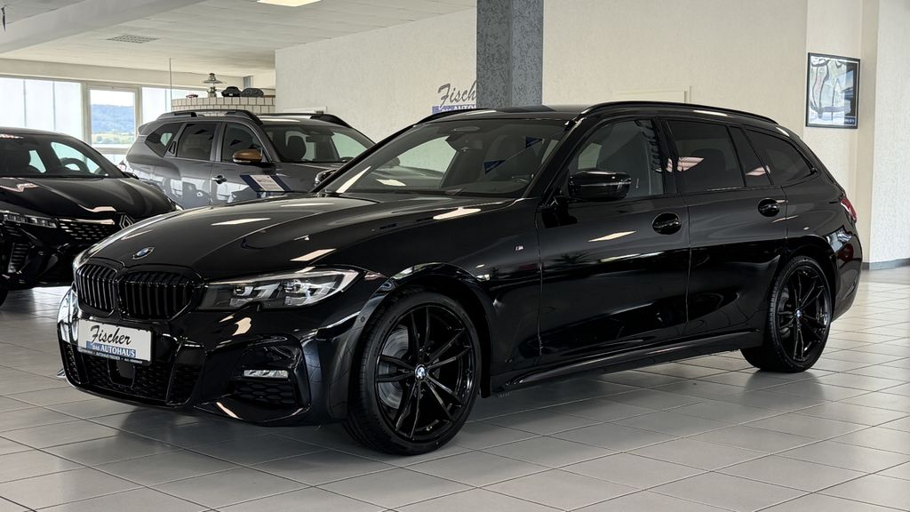 Image of BMW 320