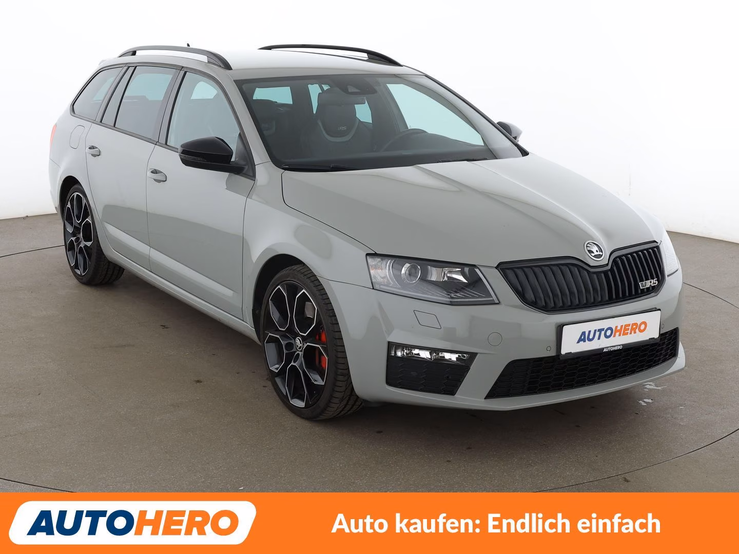 Skoda Octavia 2.0 TSI RS*NAVI*XENON*SPUR*CAM*PDC*SHZ*