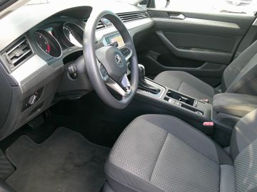 Volkswagen Passat Variant - 10