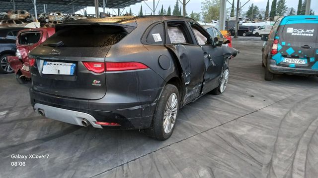 Jaguar F-PACE S 3.0I V6 AWD AUTO 380