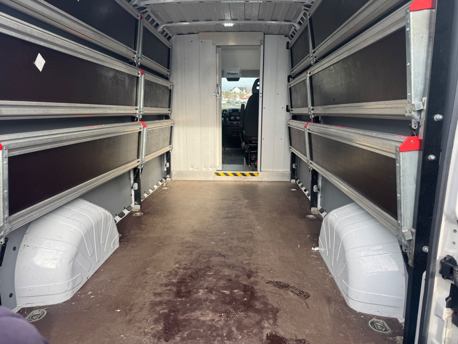 Fahrzeugabbildung Fiat Ducato 2.3 35 L2H2 Klima+Kamera