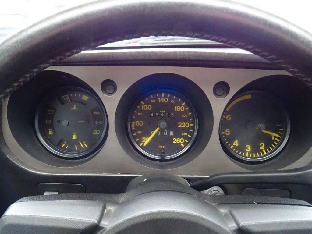 Porsche 944 2.5l Targa Automatik 1982 H-Zulassung