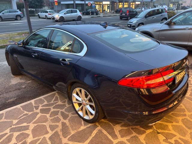 Jaguar XF 3.0 DS V6 Premium Luxury