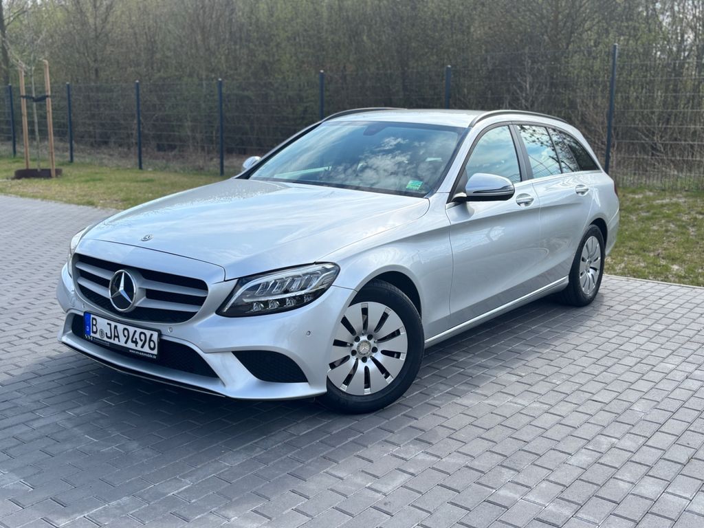 Image of Mercedes-Benz C 200