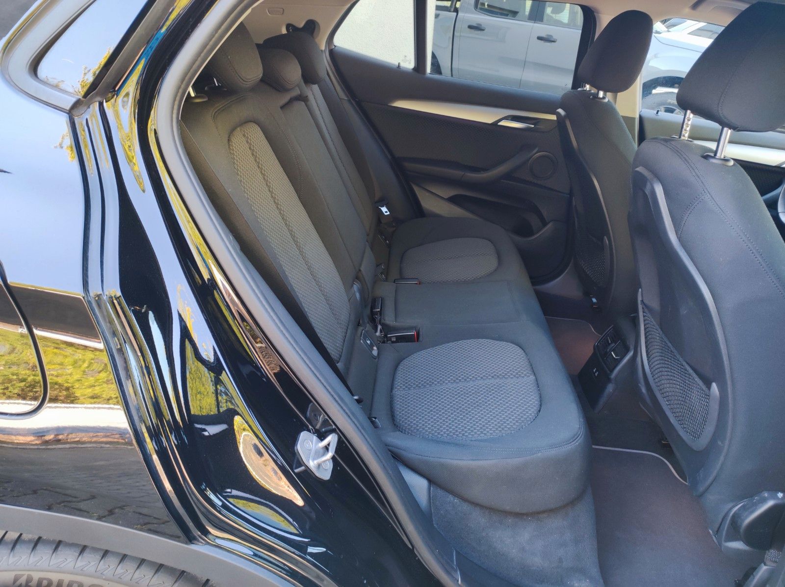 BMW X2 xDrive 25e PHEV Advantage LED Navi ACC foto 11