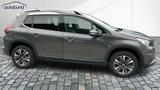 Peugeot 2008 1,2 PT Allure Alu Klimaautomatik  - Peugeot 2008: Geländewagen