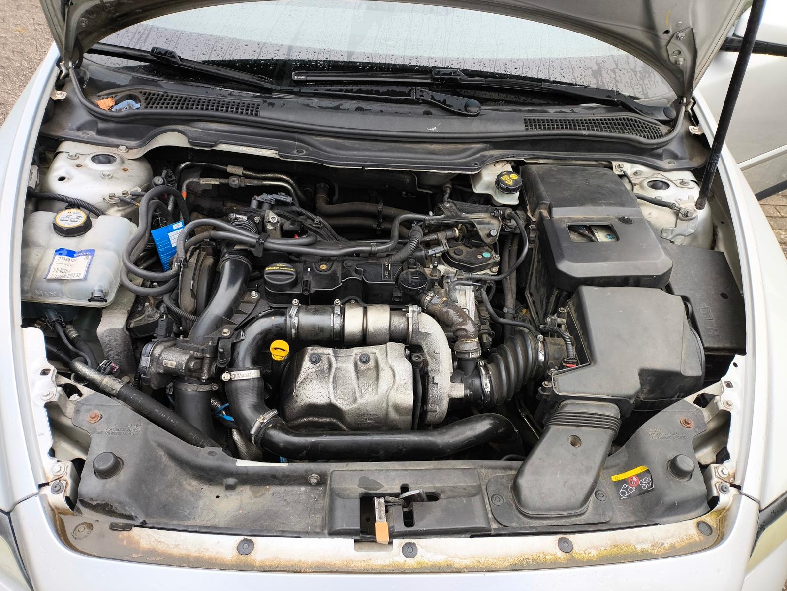 Volvo V50 2011 — photo 13