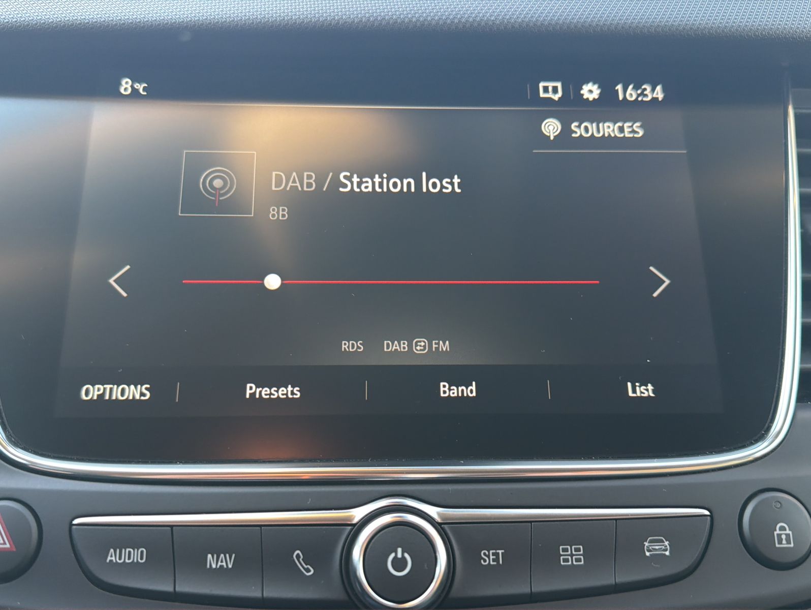 Fahrzeugabbildung Opel Crossland Elegance