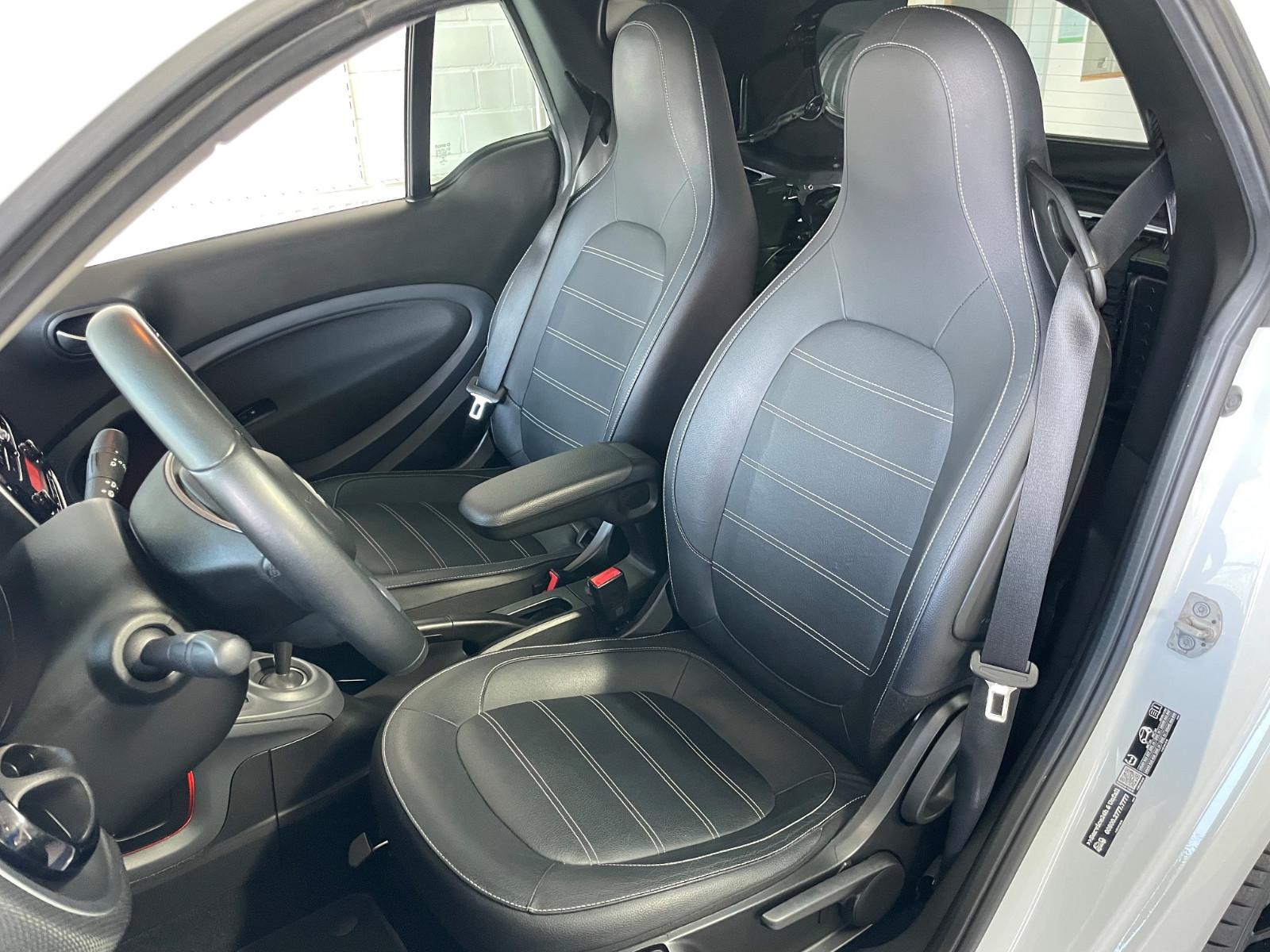 Smart 122 PS 185 Km/h Leder 17 Zoll MAL TOPZUSTAND!