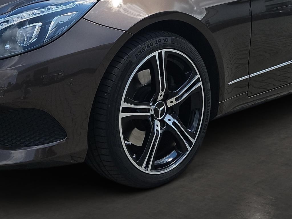 Fahrzeugabbildung Mercedes-Benz E 250 d Coupé Pano ACC Sitzklima Burm. LED Memo