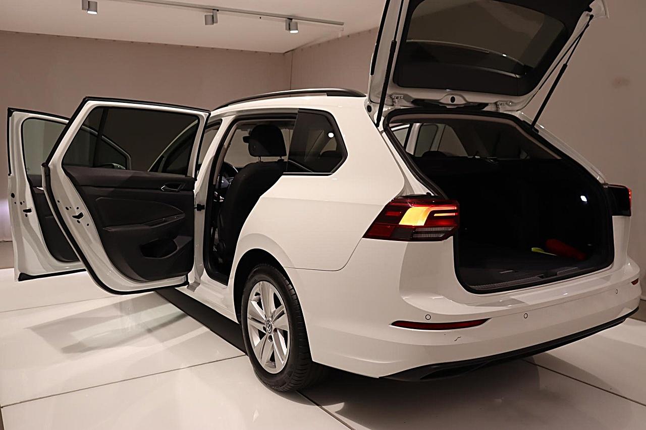 Volkswagen Golf Variant Life 1.5 eTSI 110kW DSG TravelAssis, миниатюра 28