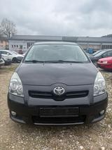 Toyota Corolla Verso 2.2 D-CAT Sol - schwarze Toyota Corolla Verso