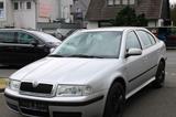 Skoda Octavia 1.6 Ambiente Automatik - gebrauchte Skoda Octavia aus dem Jahr 2004