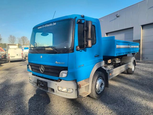 Mercedes-Benz Atego 1218 HOOK + CONTAINER INCLUDED - VERY GOOD